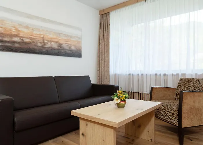 Krippenstein Mit Indoorpool Und Sauna *