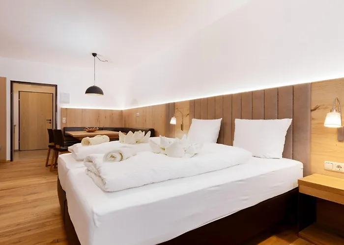 Krippenstein Mit Indoorpool Und Sauna *