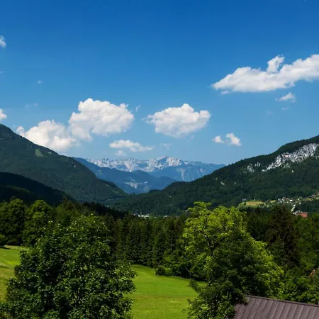 Krippenstein Mit Indoorpool Und Sauna *