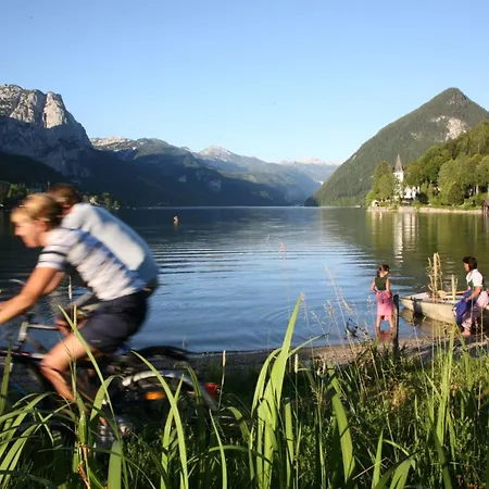 アパート Krippenstein Mit Indoorpool Und Sauna バート・ゴイーザーン