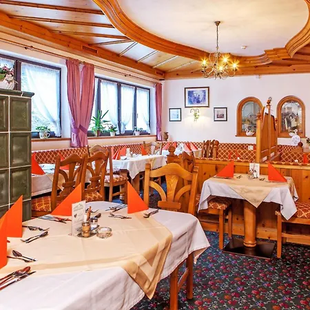 Διαμέρισμα Krippenstein Mit Indoorpool Und Sauna *