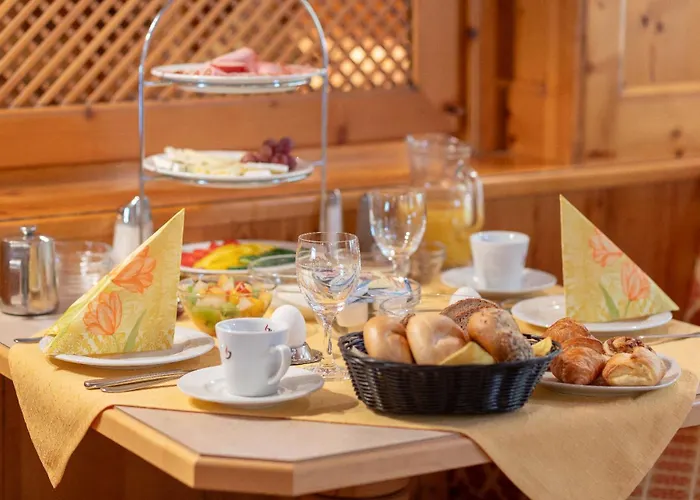 Krippenstein Mit Indoorpool Und Sauna *